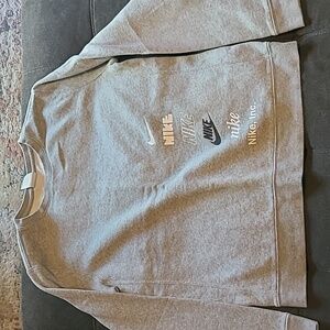 Nike Sweater